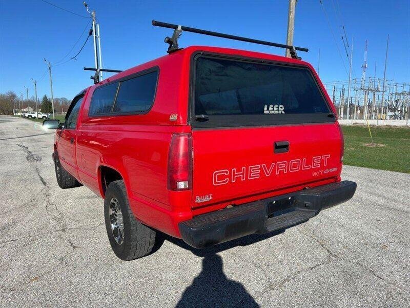 1995 Chevrolet W/T Truck photo 4