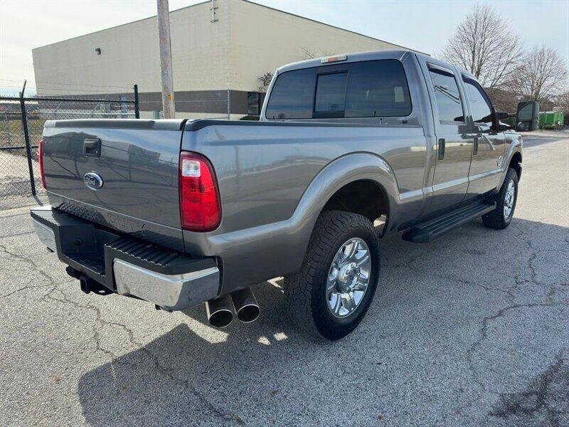 2012 Ford F-250 XLT Truck photo 2