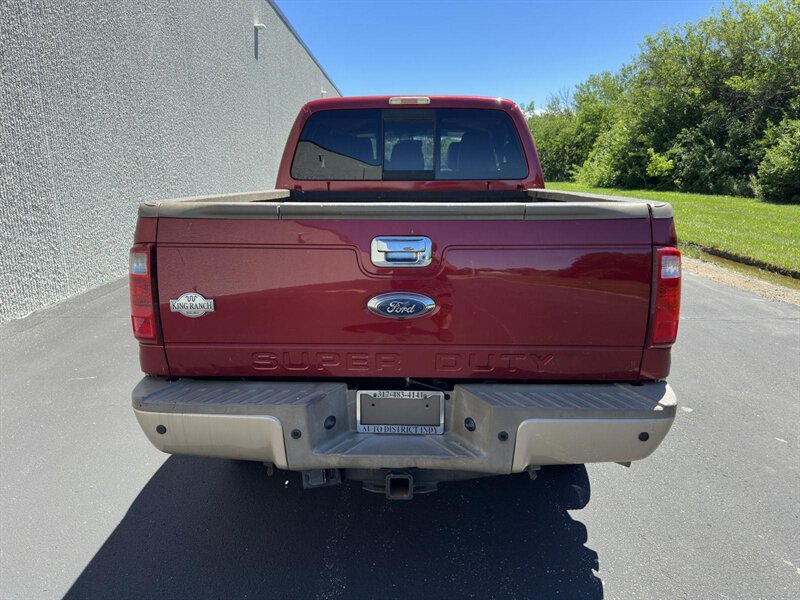 2014 Ford F-250 Super Duty King Ranch Truck photo 3