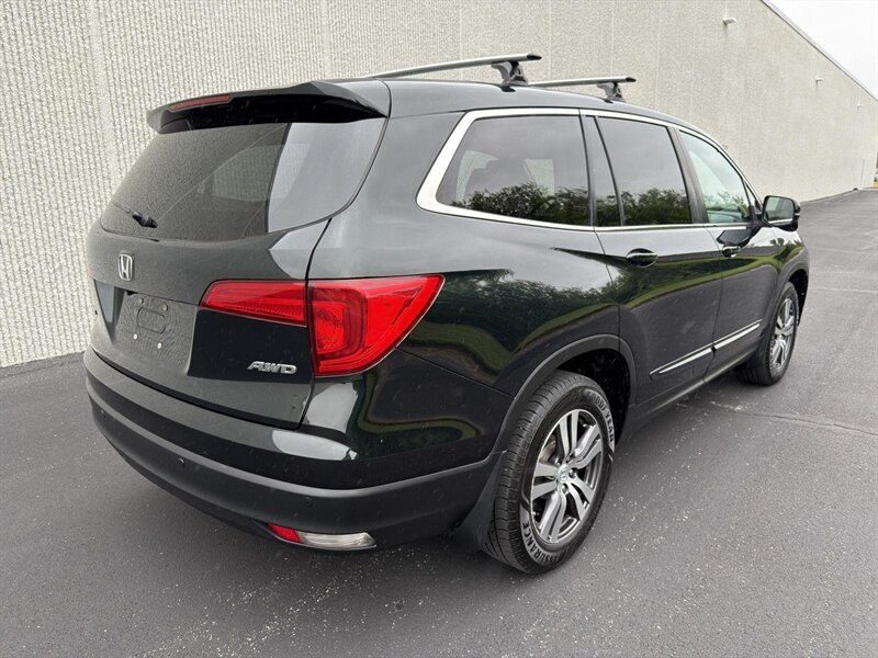 2016 Honda Pilot EX-L w/RES SUV photo 2