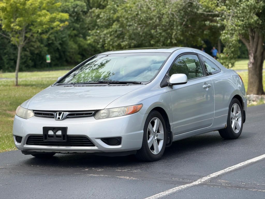 2008 Honda Civic photo 2