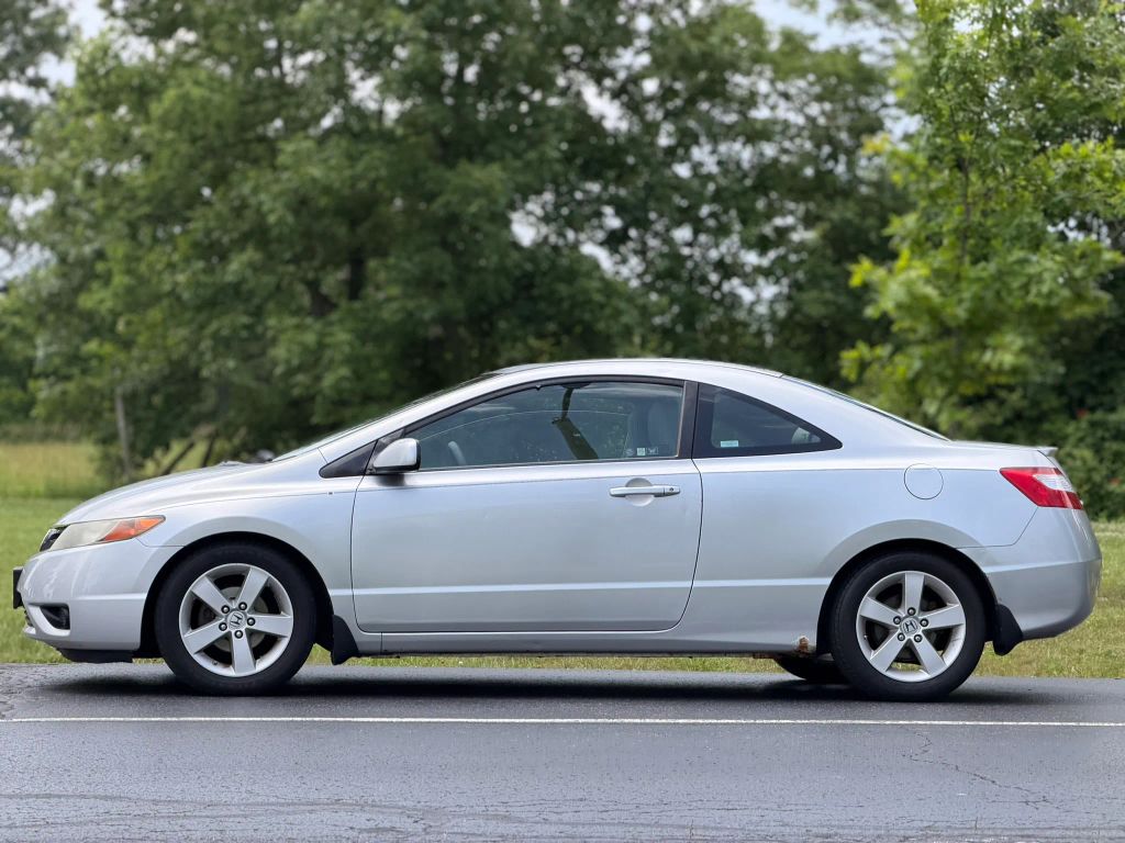 2008 Honda Civic photo 4
