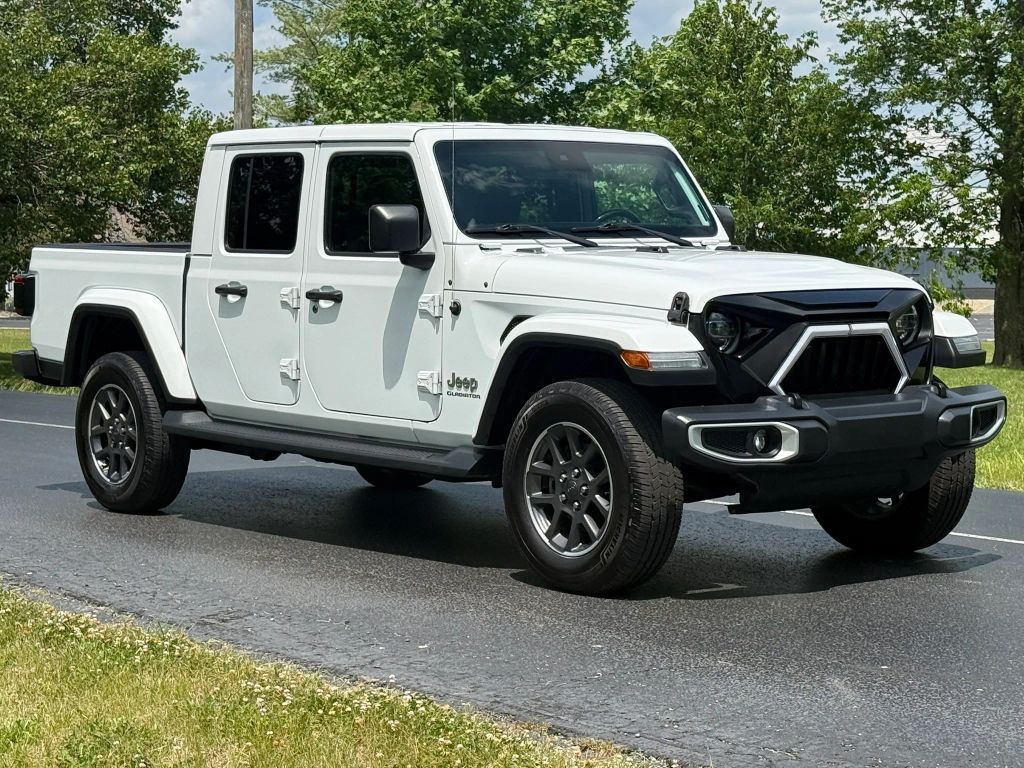 2020 Jeep Gladiator photo 3